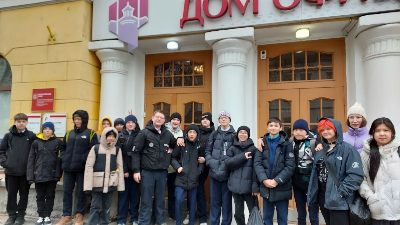 XI Сибирский исторический форум  Мы ковали Победу! ( 7Г класс ).
